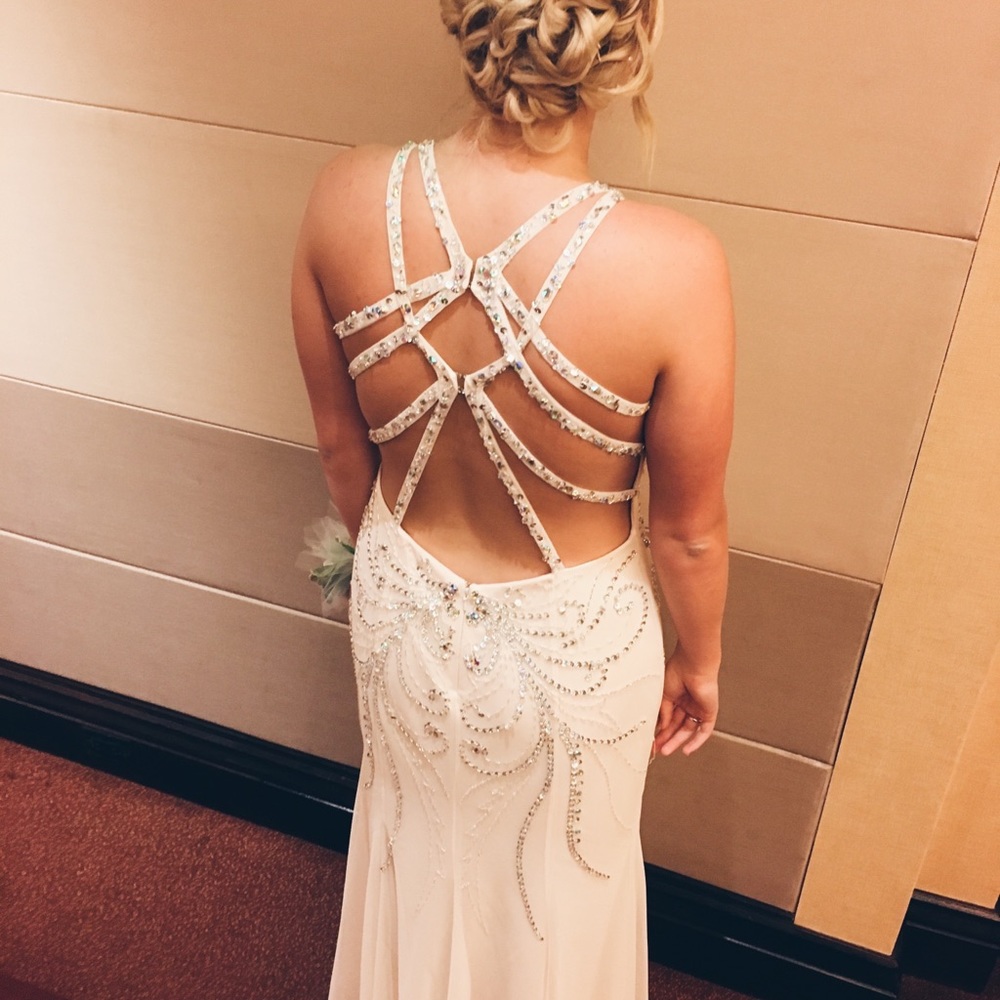 Prom Dress - Picture 3 of 4